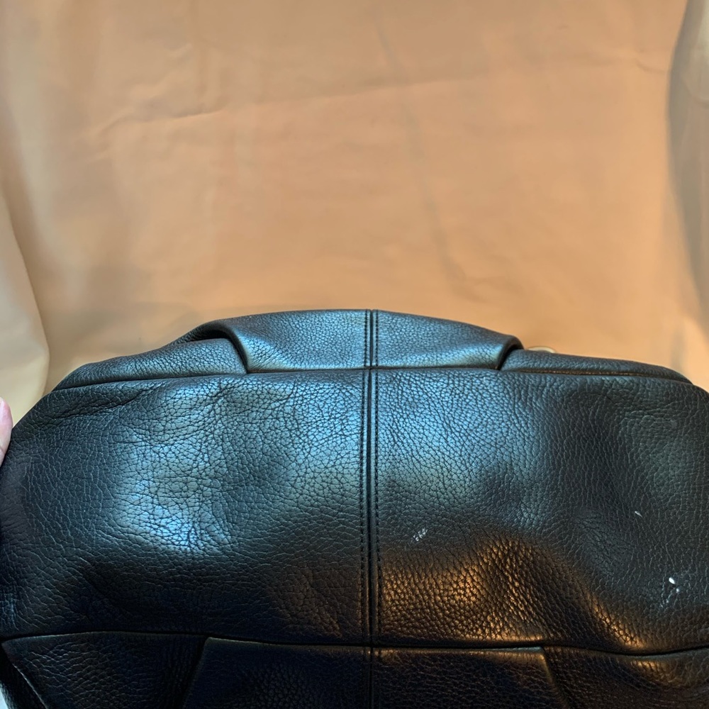 Coach leather bag - Picture 6 of 8